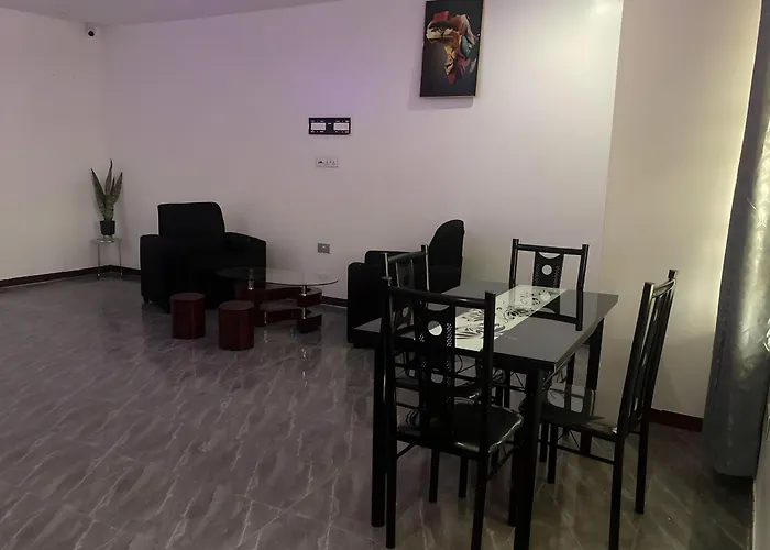 Sleepeaze Hotel